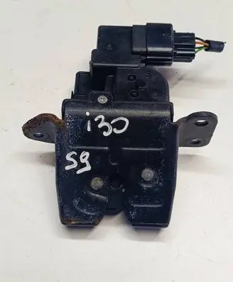 Hyundai i30 Tailgate lock latch 81230A6000S9 81230A6000