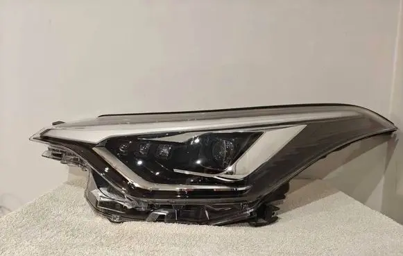 Toyota C-HR I Headlight/headlamp 81150F4250 211183969