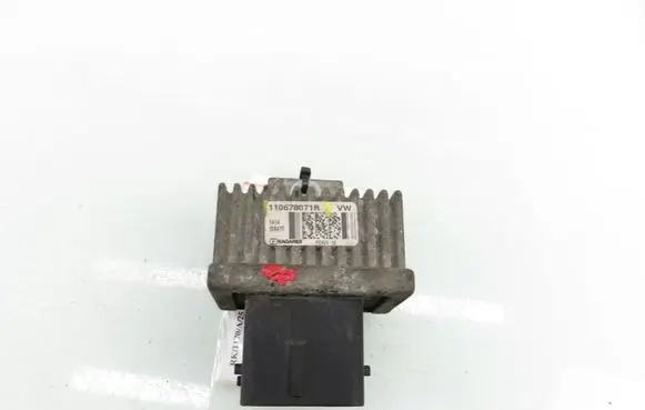 Opel Movano B Glow plug pre-heat relay 110678071R