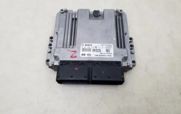 KIA Sportage Engine control unit/module 391152FGG5