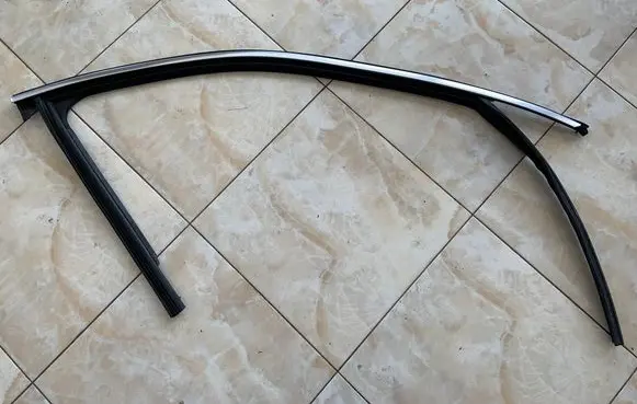 Audi Q5 SQ5 FY Front door glass trim molding 80A837432C 80A837644B 80A837644