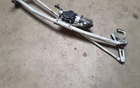 Honda Civic Front wiper linkage and motor