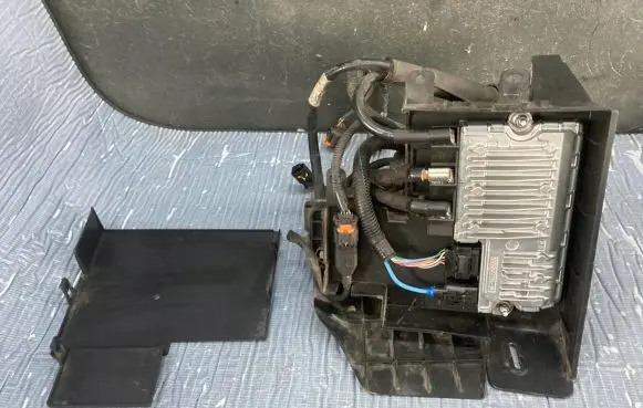 Peugeot 508 RXH Start/Stop control module 9802096780 9801739380