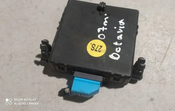 Skoda Octavia Mk2 (1Z) Gateway control module 1K0907530E 1K0907951