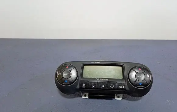 Hyundai ix35 Climate control unit 972502Y400