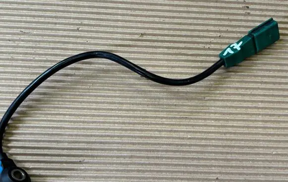 Skoda Octavia Mk2 (1Z) Detonation knock sensor 06D905377A