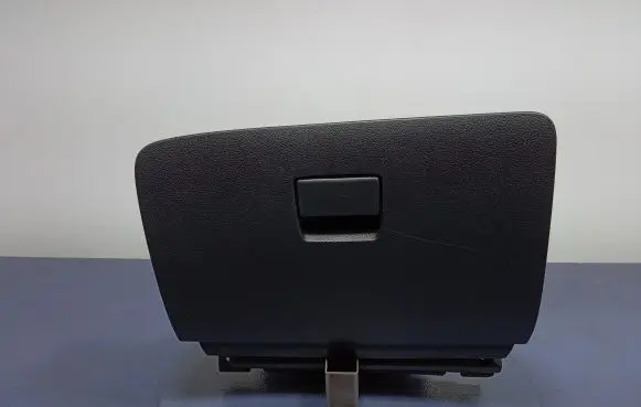 Nissan Pulsar Glove box 685003ZL5A