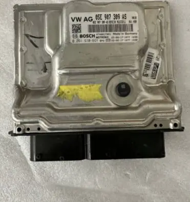 Volkswagen Amarok Engine control unit/module 05E907309AS 0261S10601