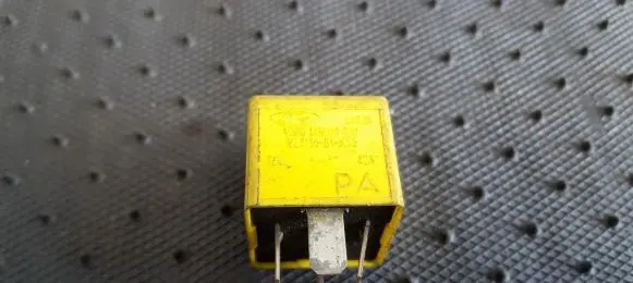 Ford Focus Other relay 93BG14N089B1B V23136B1X33