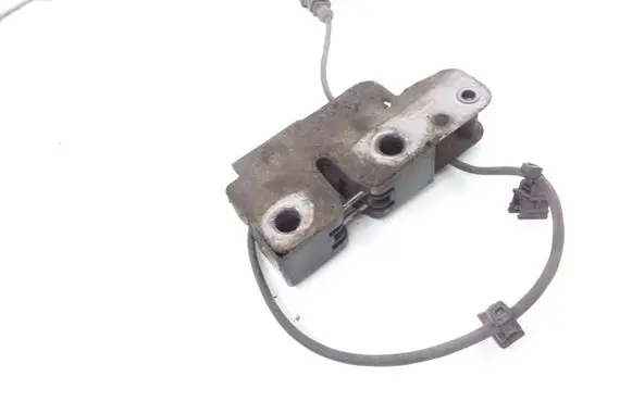 Seat Alhambra (Mk2) Engine bonnet/hood lock/catch 7N1823509