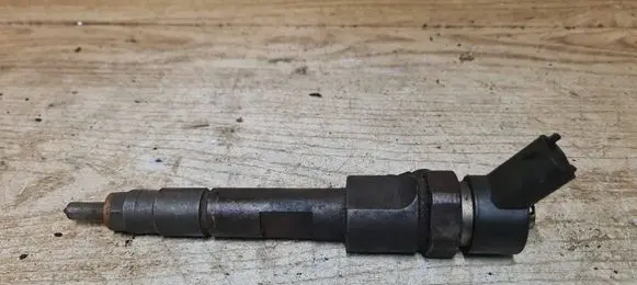 Volvo S40, V40 Fuel injector 0445110146