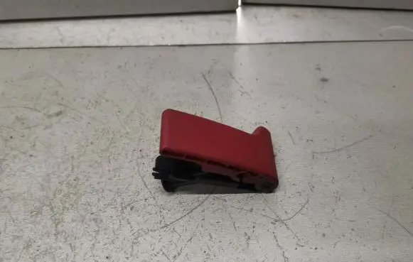 Mercedes-Benz A W168 Engine bonnet (hood) release handle