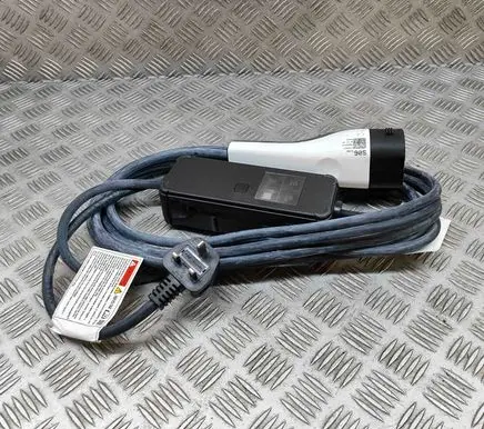 Hyundai Ioniq 5 Electric car charging cable 91686GI060KD 91996GI050