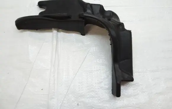 Peugeot 5008 Windshield trim 9686358880