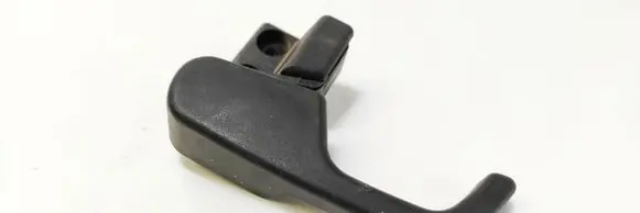 Volkswagen PASSAT B4 Engine bonnet (hood) release handle 3A1823533