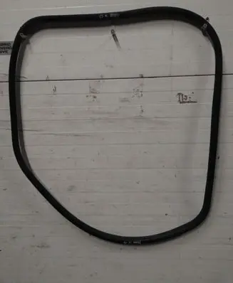 Peugeot 2008 I Front door rubber seal 