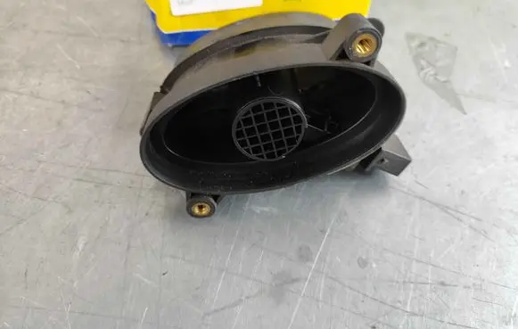 BMW 5 E60 E61 Mass air flow meter 13627788744 7788744