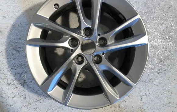 BMW 2 F45 R16 alloy rim 