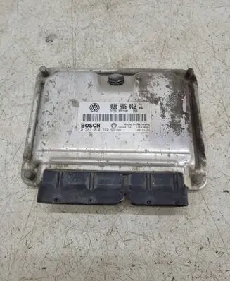 Skoda Octavia Mk1 (1U) Engine control unit/module 038906012CL