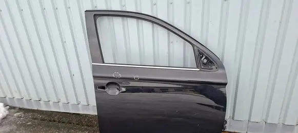 Mitsubishi Outlander Front door 