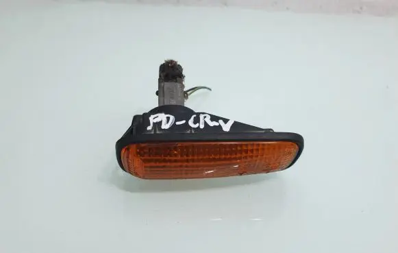 Honda CR-V Front fender indicator light 3890