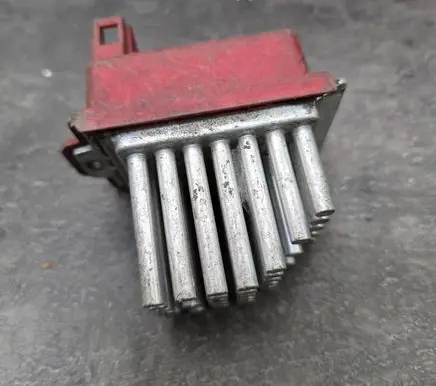 Seat Toledo II (1M) Heater blower motor/fan resistor 1J0907521 657364M 5DS00646701