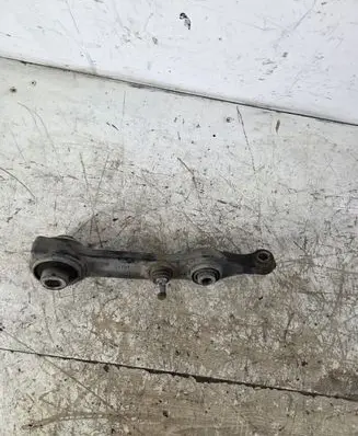 Mercedes-Benz E W211 Front lower control arm/wishbone