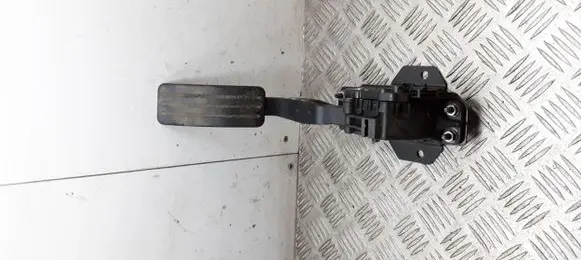 Dacia Sandero Accelerator throttle pedal 8200386506