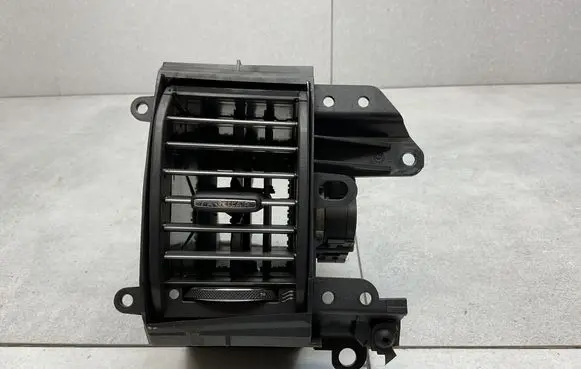 Jaguar XF X250 Dash center air vent grill 8X2319K617BJ
