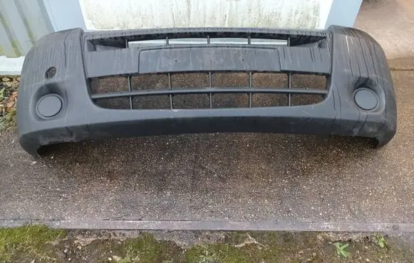Renault Master II Front bumper