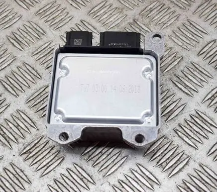Volvo V40 Airbag control unit/module 31406147