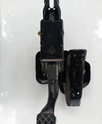 Volkswagen Polo Brake pedal 6Q1721115D 6q1721058r
