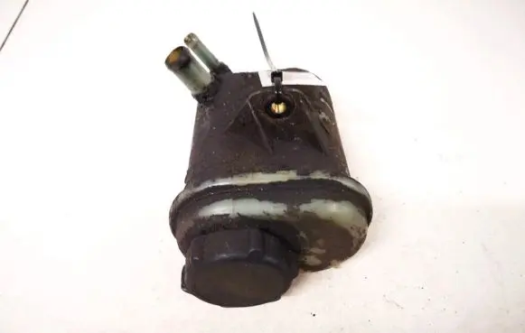 Ford Mondeo Mk III Brake fluid reservoir xs713r700af xs71-3r700af