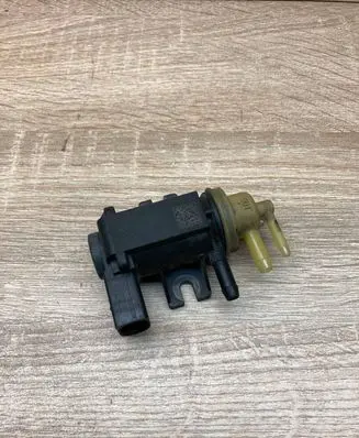Volkswagen Caddy Turbo solenoid valve 1K0906627B 4011464A