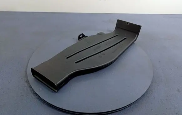 Audi Q7 4M Intake resonator 4M0819812E