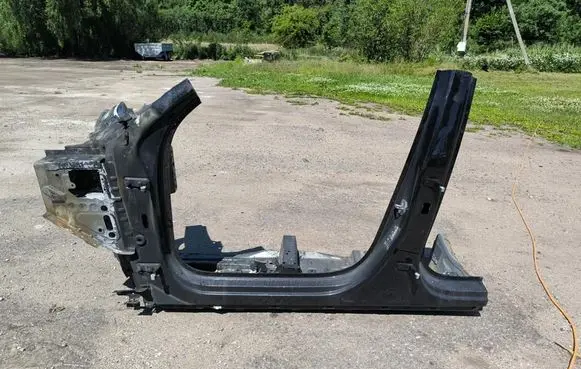 Volvo XC60 Front quarter panel