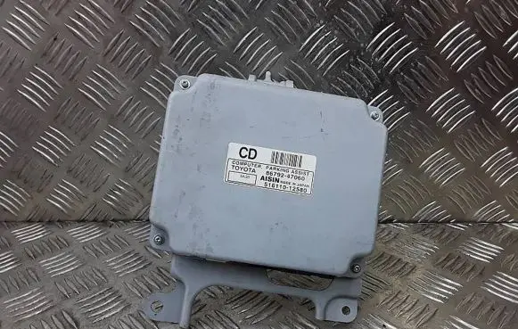 Toyota Prius (XW20) Parking PDC control unit/module 8679247060 51611012580