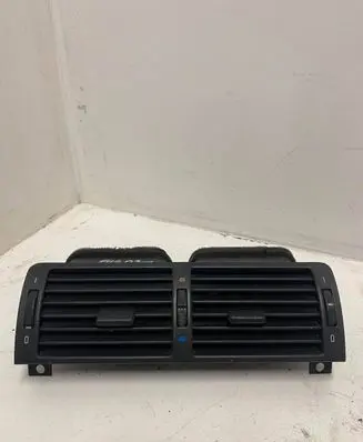BMW 3 E46 Dash center air vent grill 8391179 35601 83640070