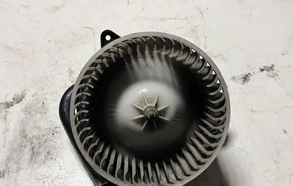 Mazda 323 Heater fan/blower HB111RC1MD CSM124002