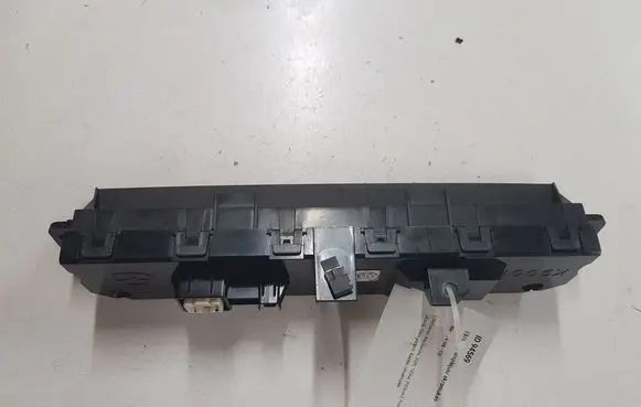 Mazda 6 Screen/display/small screen GAA9611J0
