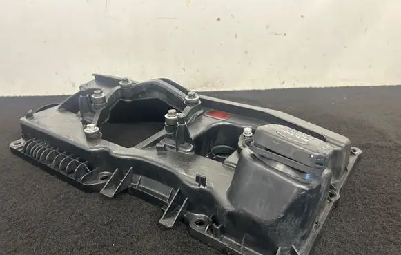 BMW 3 E46 Rocker cam cover 7526672