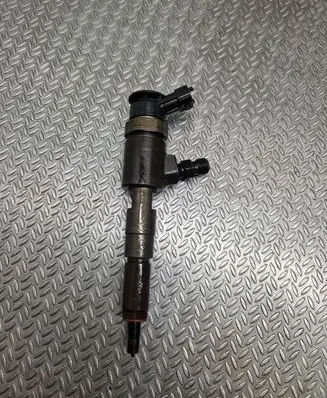 Fuel injector