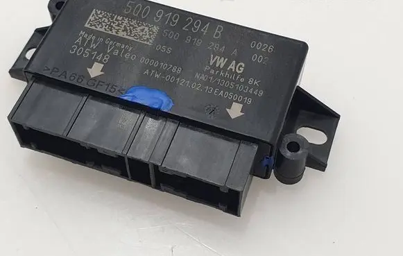Seat Leon (5F) Parking PDC control unit/module 5Q0919294B 305148 5Q0919294A