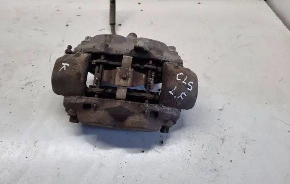 Mercedes-Benz CLS C219 Front brake caliper