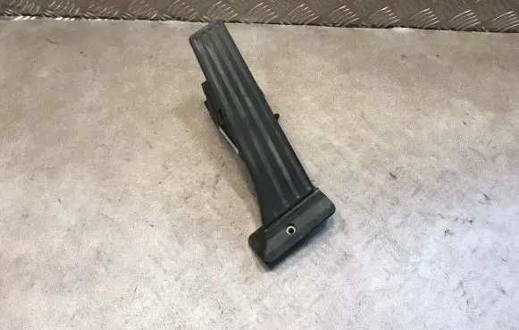 BMW 1 F20 F21 Accelerator throttle pedal 6789529