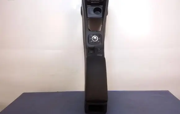 Renault Megane III Armrest 969100019R
