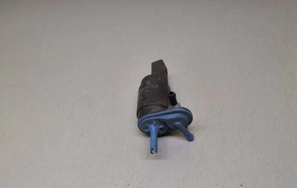 Mercedes-Benz A W168 Windscreen/windshield washer pump 2108691021