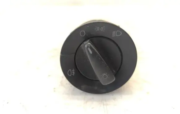 Volkswagen PASSAT B5 Light switch 1C0941531
