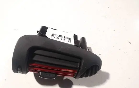 Mercedes-Benz C W203 Dash center air vent grill