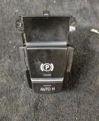 BMW X6 F16 Hand parking brake switch 3214611203 6822520